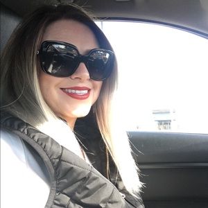 Meet your Posher, Miranda